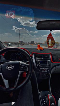 هیوندای ئەکسنت هاچباک